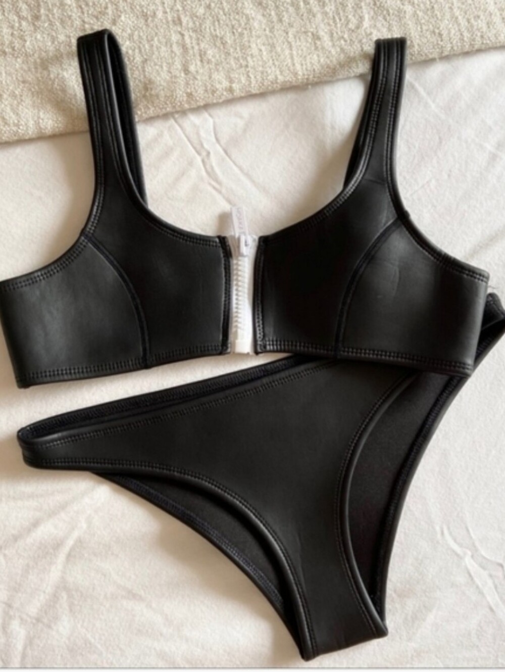 2 Piece HOAKA Swimsuit Bikini Set- Claudia Black NWOT